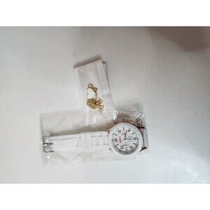 GENEVA WATCH White Sports Wristwatch Quartz With Heart Bracelet.